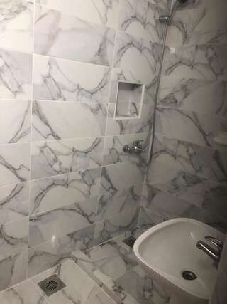 Гостевой дом Hamburg Rooms Подгорица-1